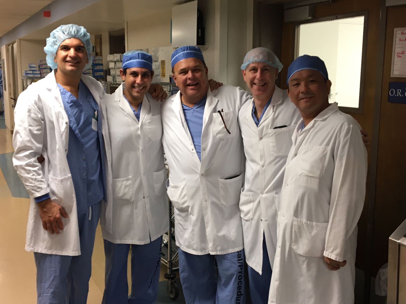 The 2017 Insall Traveling Fellows visiting the Mayo Clinic